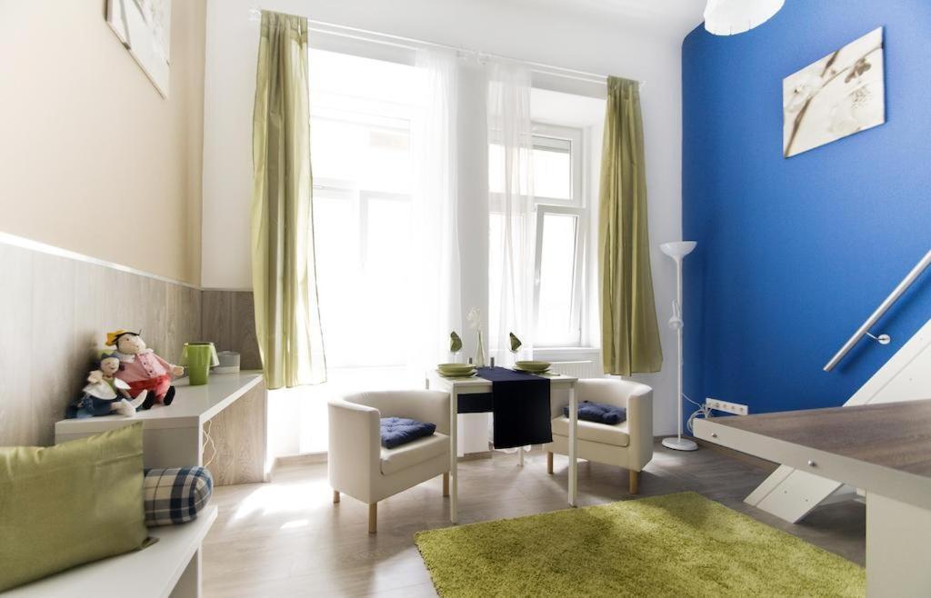 דירות בודפשט Prime Location Stylish Flats מראה חיצוני תמונה