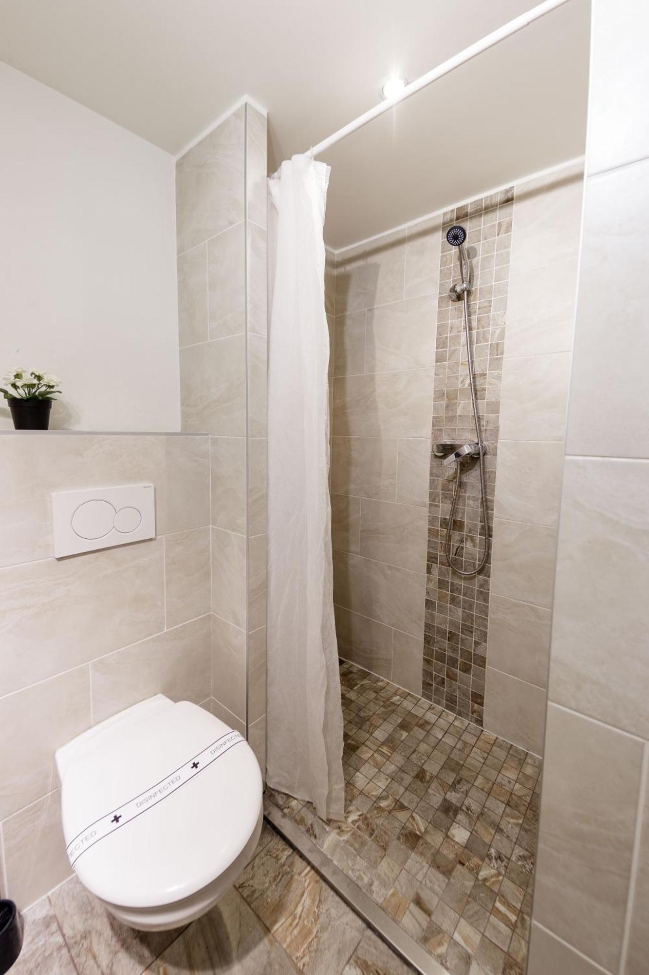 דירות בודפשט Prime Location Stylish Flats מראה חיצוני תמונה